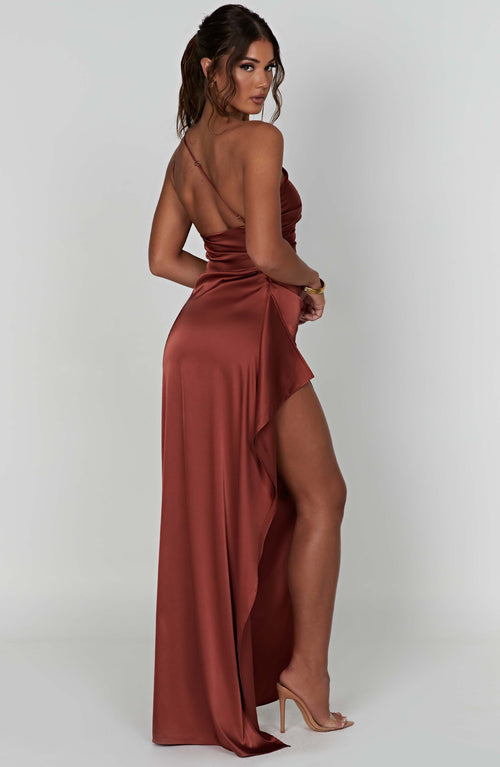 Backless Slim-Fit Satin Maxi Dress