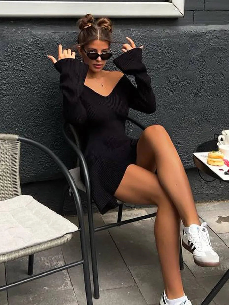 Long Sleeve Y2K Knitted Mini Dress